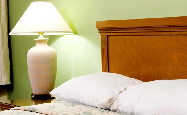 Tadross Hotel Cardiff Bagian luar foto
