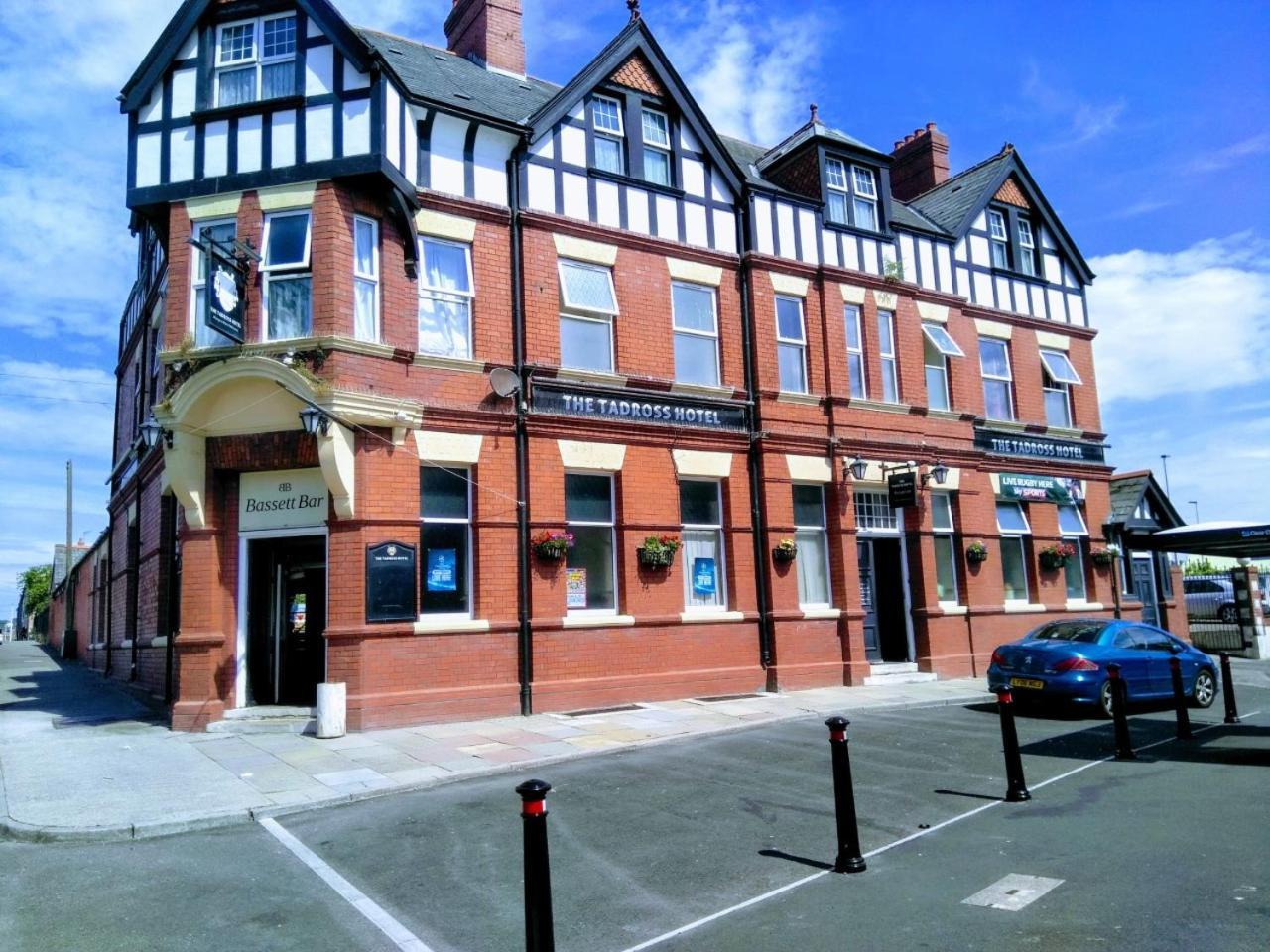 Tadross Hotel Cardiff Bagian luar foto
